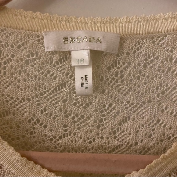 Escada Cream Lace Baby Doll Buttoned Blouse - Picture 2 of 5